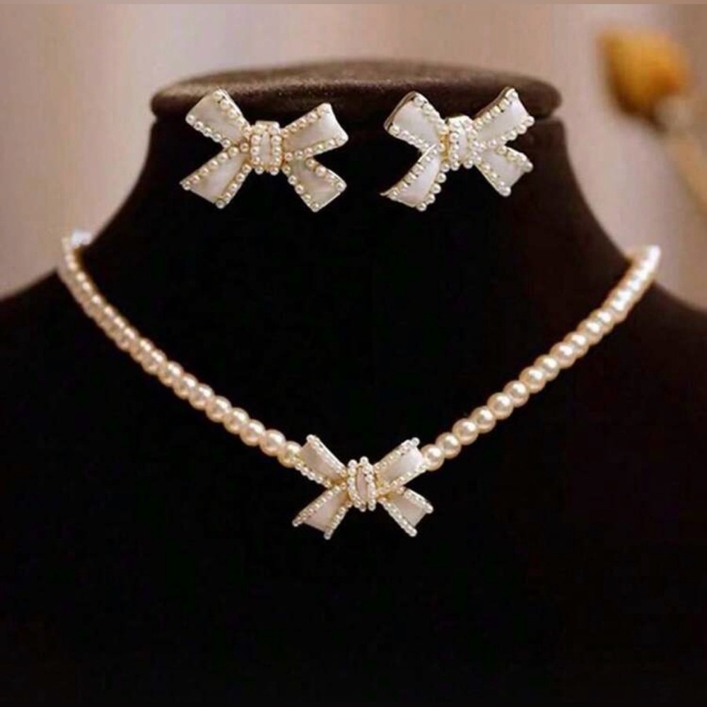 🎀3 Piece Pearl Accent Bow Coquette Jewelry Set🎀